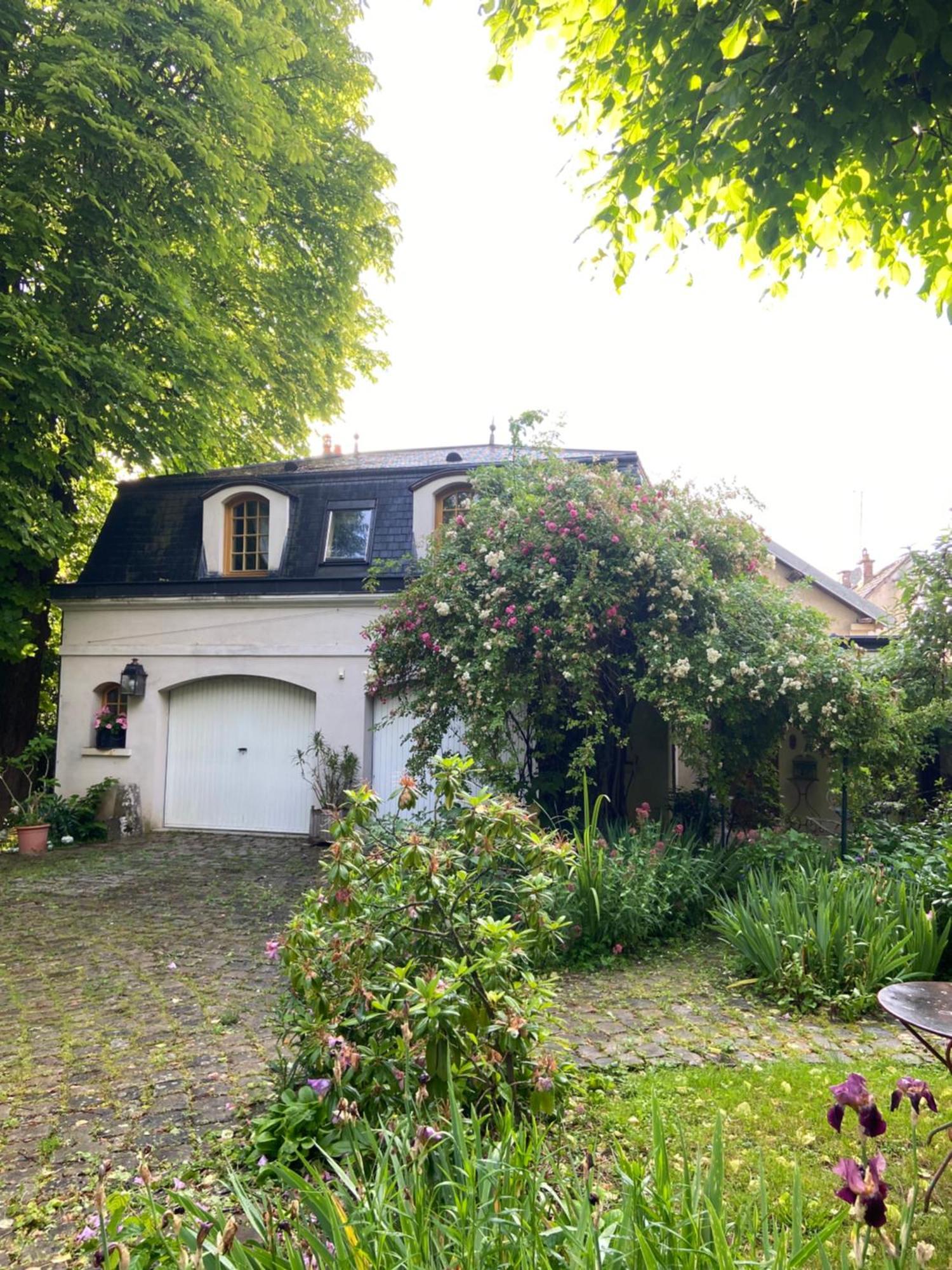 Le Val Clos, Appartement Dans Une Maison De Maitre 19E Tanlay Luaran gambar